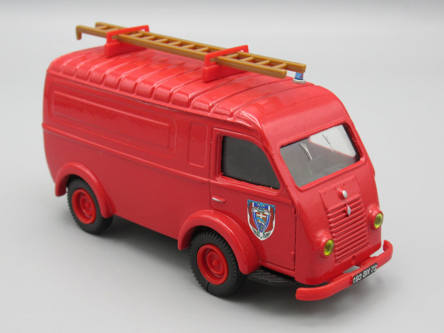 RENAULT 1000 KG DE POMPIER 1950-1960 1/43