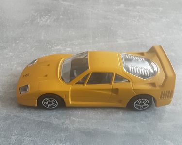 FERRARI F40 1987 1/43 (VERTE)