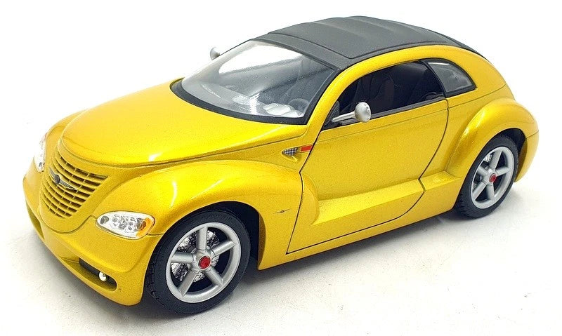 CHRYSLER PROTO CRUISER 1/18 MAISTO ( DECO SUR LE COFFRE ARRIERE )