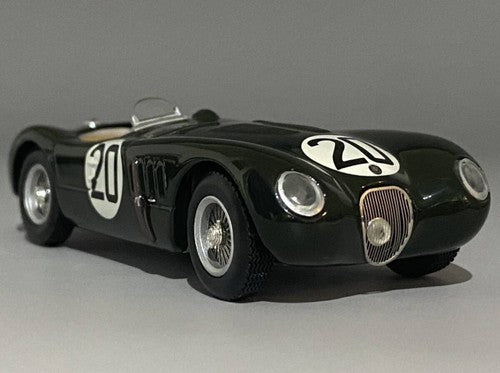JAGUAR TYPE C WINNER 24H DU MANS 1951 / P.WALKER/ P. WHITEHERAD IXO 1/43