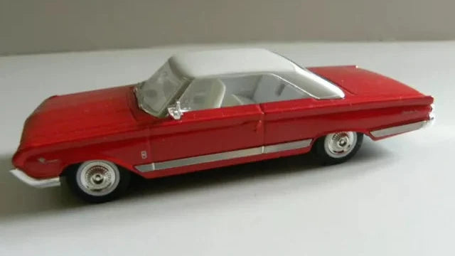 1-43-MERCURY-Marauder-1964-rouge