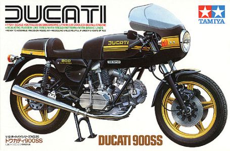 MAQUETTE MOTO DUCATI 900SS TAMIYA 1/12 2 VERSION