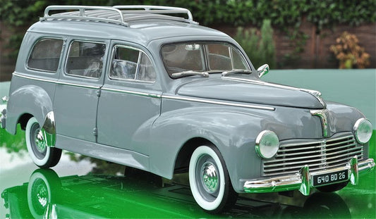 203 BREACK 1954 SOLIDO 1/18 AVEC CA PROTECTION EN PLASTIQUE DUR