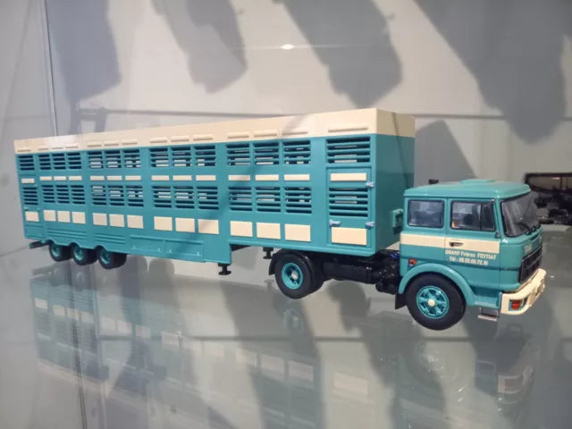 CAMION UNIC 619 BETALLIERE 1970 1/43