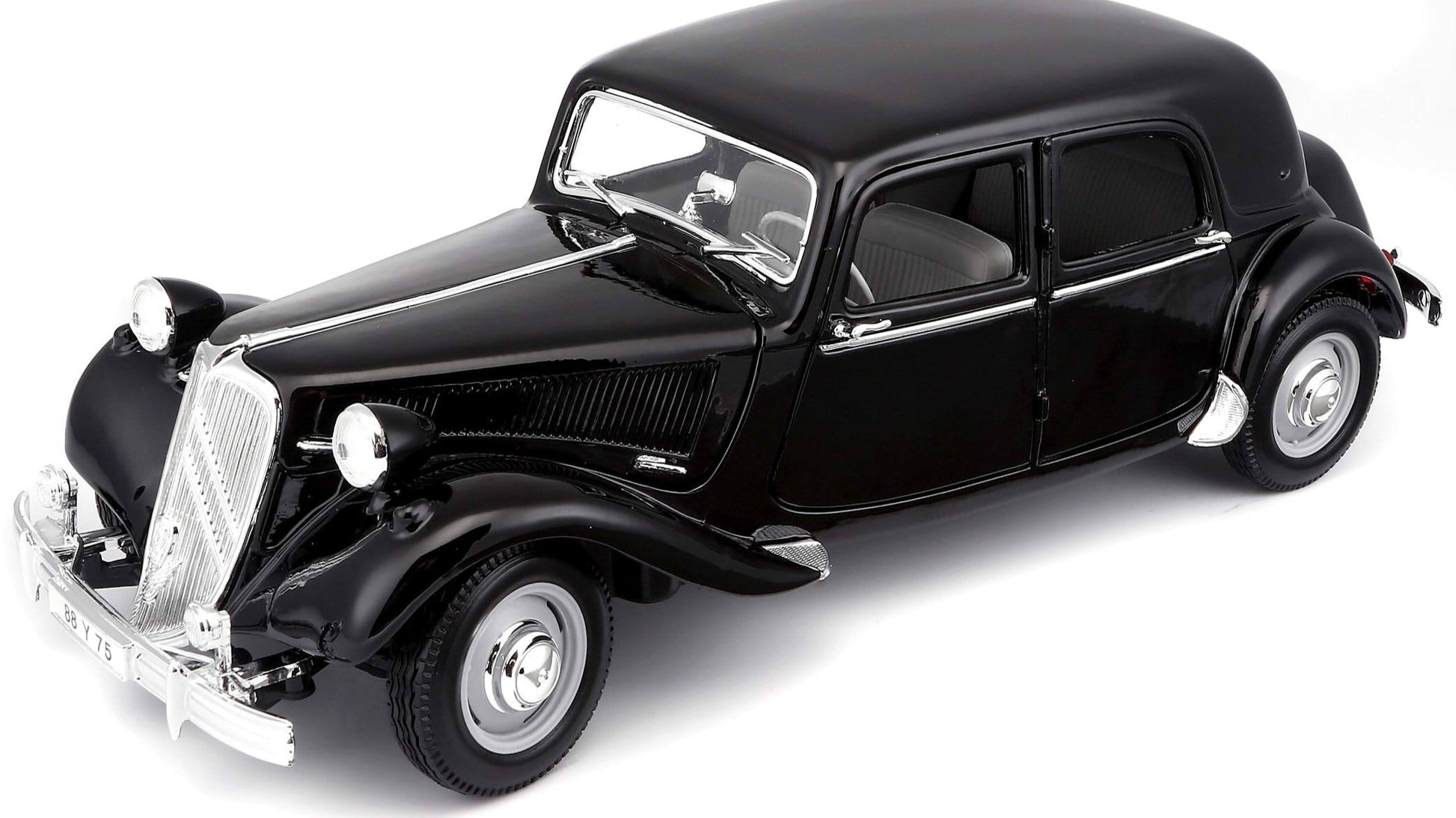 1938 Citroën 11CV Traction Avant Commerciale brochure - Vintage car advertising Stock Photo 1938 Citroën 11CV Traction Avant Commerciale brochure - Vintage car advertising Stock Photo
