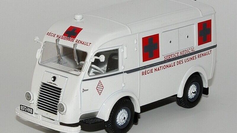 Renault-la-206-Ambulance