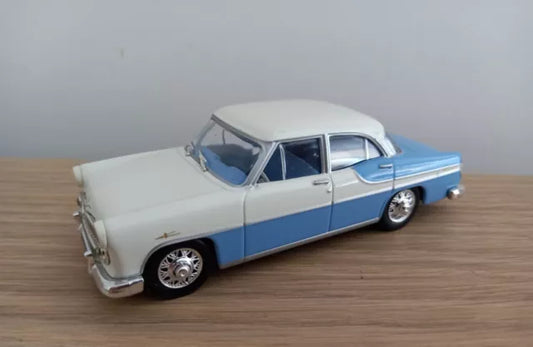 SIMCA VEDETTE REGENCE 1957 1/43