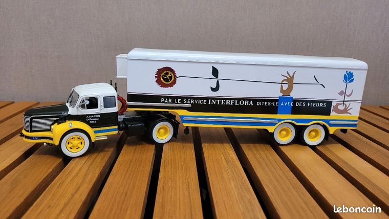 camion berliet TLR 10