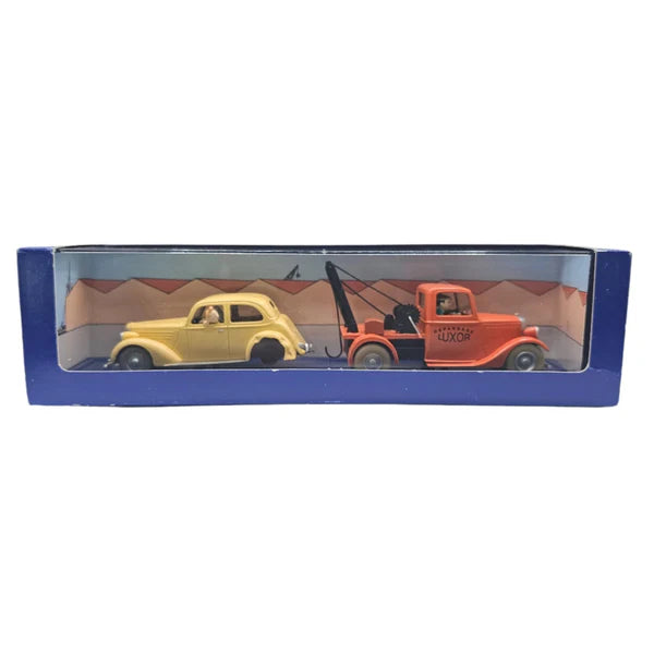 voiture tintin le crabe aux pinces d or ( la depanneuse )1953 1/43