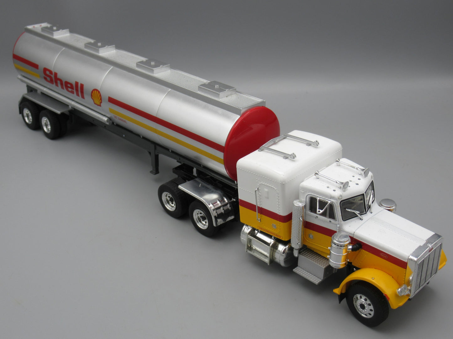 camion americain peterbilt 359