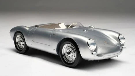 porsche-550-spyder-argent-118-amalgam