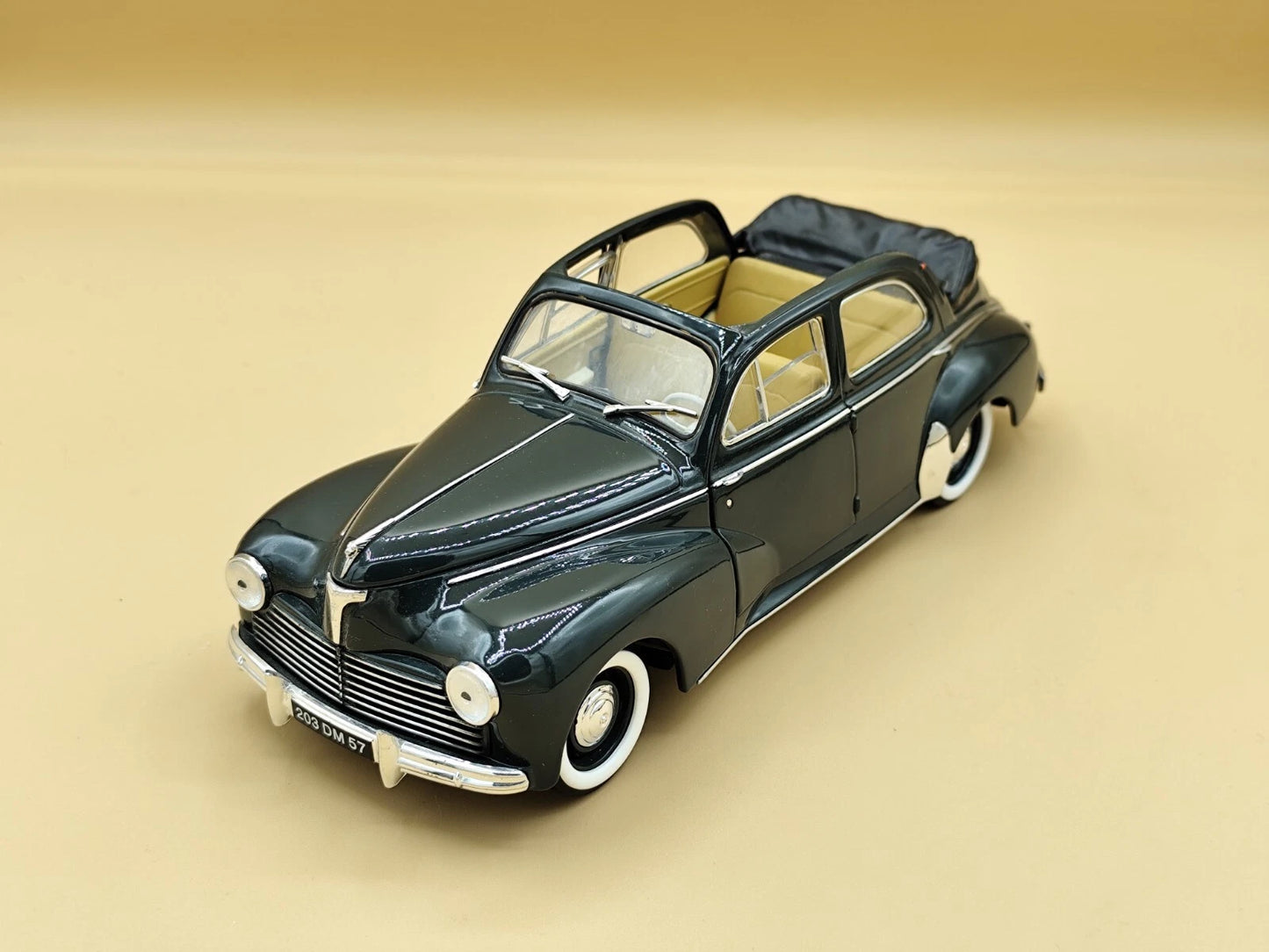 203 DECAPOTABLE 1954 1/18