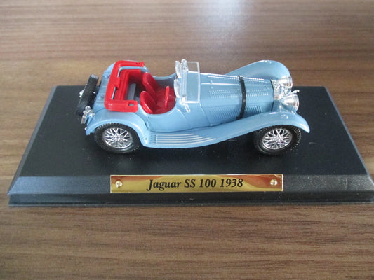 JAGUAR SS 100 1938 AVEC SONT SOCLE SOLIDO 1/43